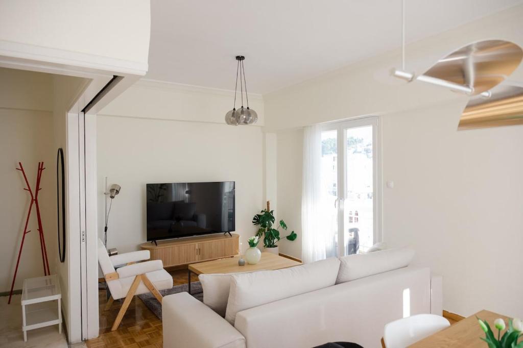 Cozy Home in City Center Διαμέρισμα έως 5 άτομα