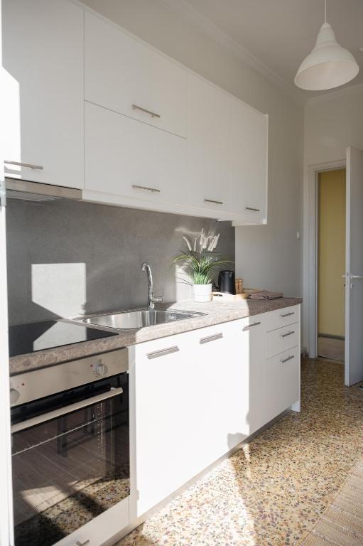 Cozy Home in City Center Διαμέρισμα έως 5 άτομα