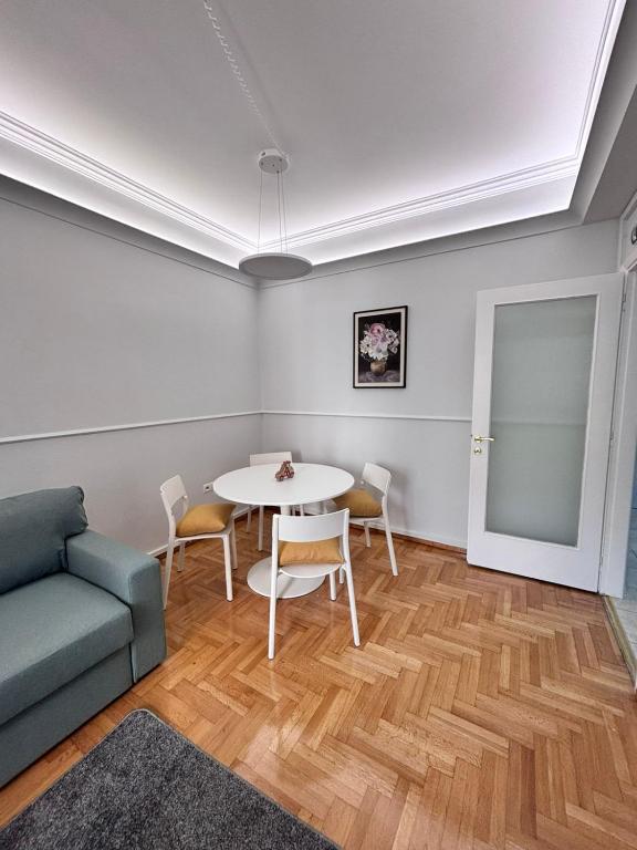 Relax - Patras Apartment Διαμέρισμα έως 5 άτομα