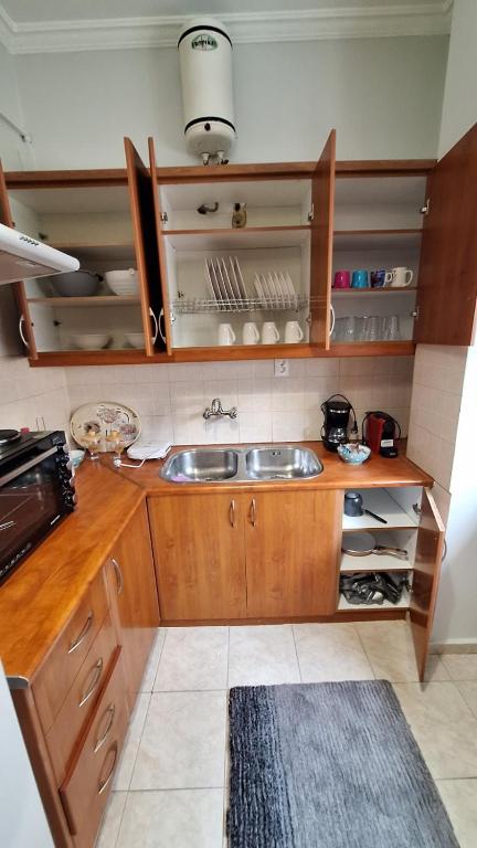 Relax - Patras Apartment Διαμέρισμα έως 5 άτομα